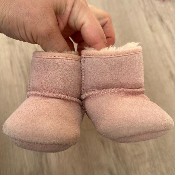 Ugg Boots Jesse Bow Boots Baby Pink Suede White Ribbon Bow Infants Size 0/1 - Picture 5 of 12